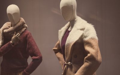 Comment le Métavers Va Resculpter Votre Garde-Robe : Plongée dans l’Univers de la Mode Virtuelle